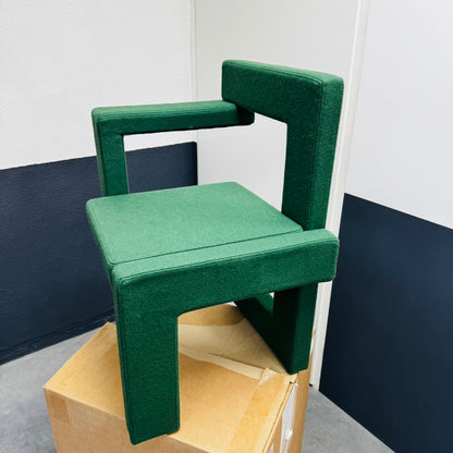 Rietveld Steltman Stoel Links Groen Gestoffeerd – Iconisch Design van Gerrit Rietveld