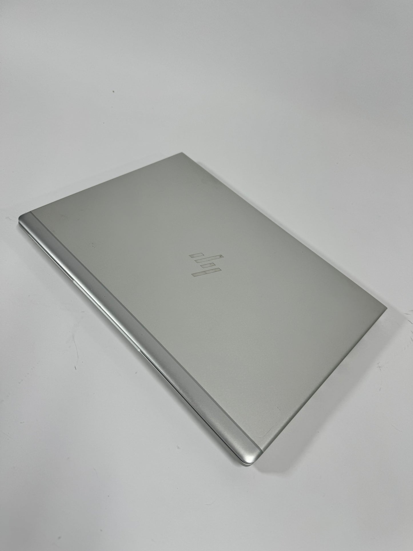 HP EliteBook 830 G6 - i7/16GB/512GB