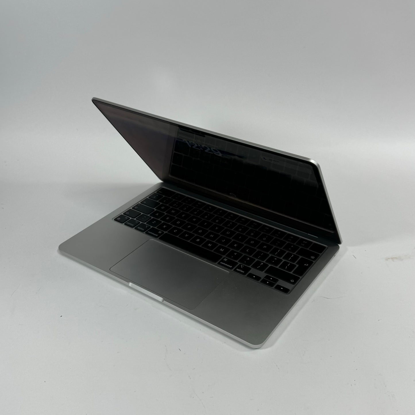 Apple MacBook Air 13,6” M2 A2681