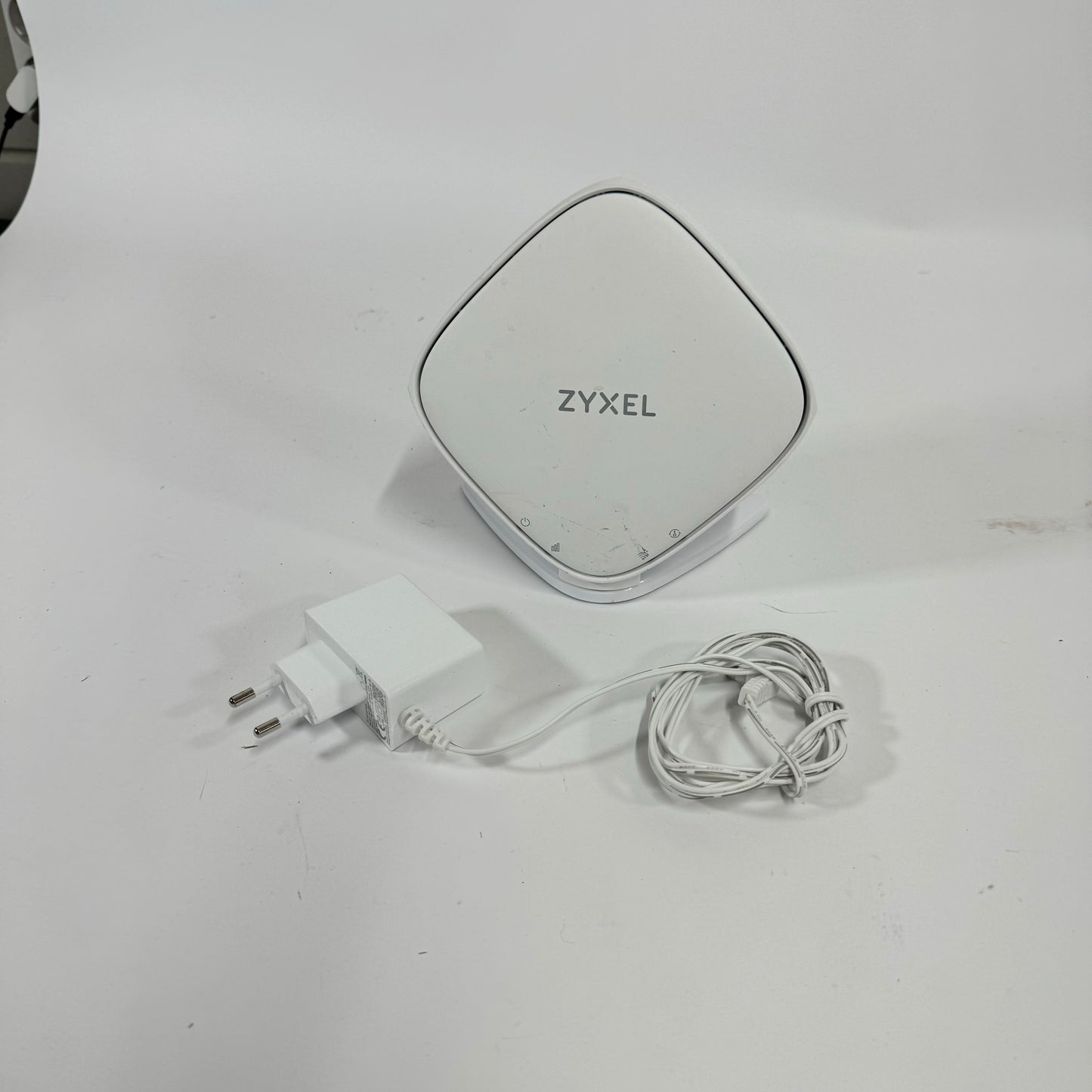 Zyxel WX5600-T0 Access Point Dual-Band Wireless AX6000 - gebruikt